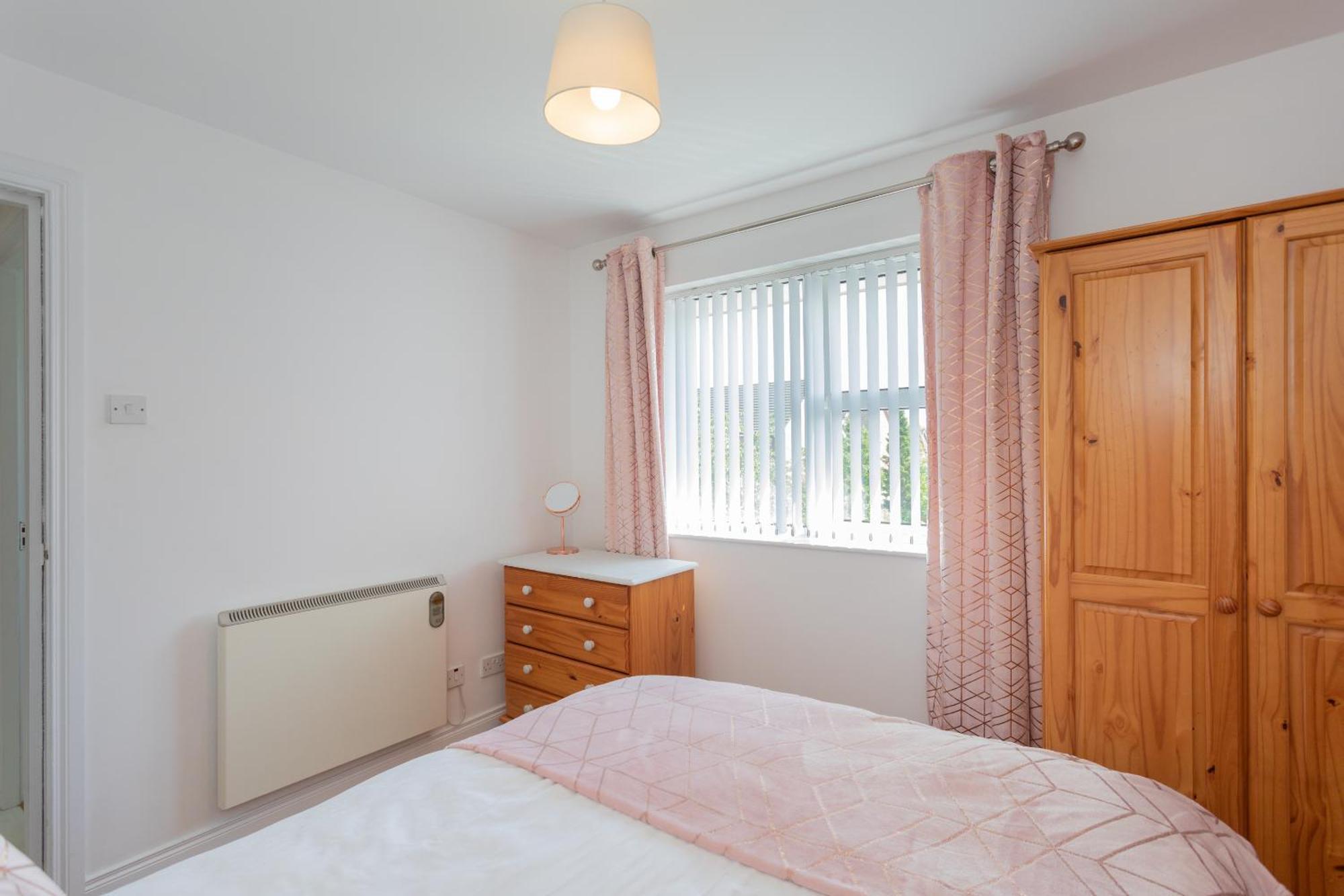 Ardenlee - Stylish 3 Bed Apt Close To City, Parking And Wifi Belfast Extérieur photo